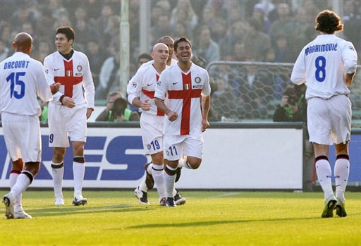 全队打得太齐心，根本挡不住