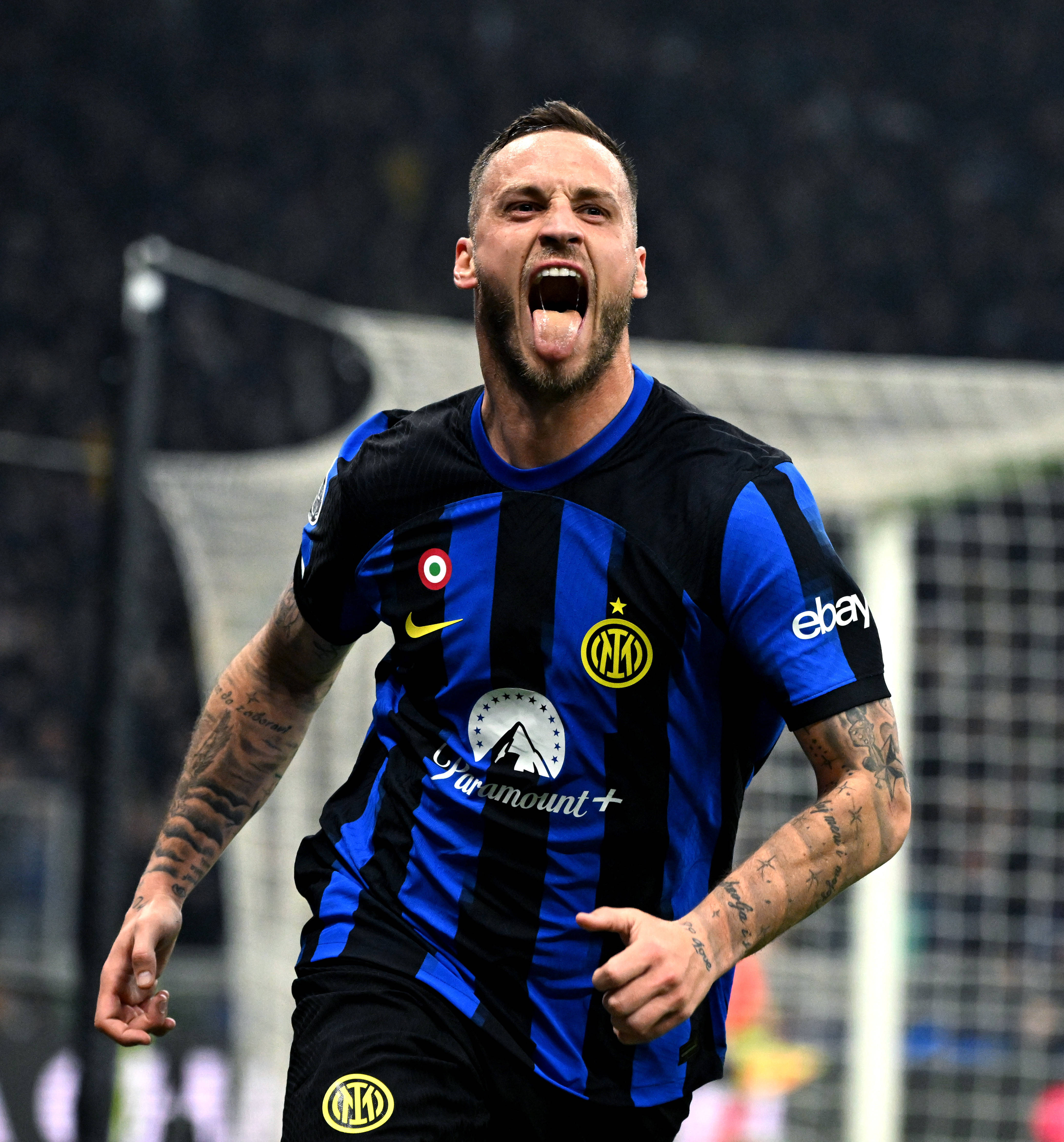 带大力神杯亮相，斯卡洛尼：上届决赛令人难忘，我们会再努力