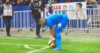 强打内线成功率高得离谱