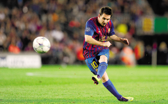 格纳布里传射建功助拜仁3比1胜葡萄牙体育