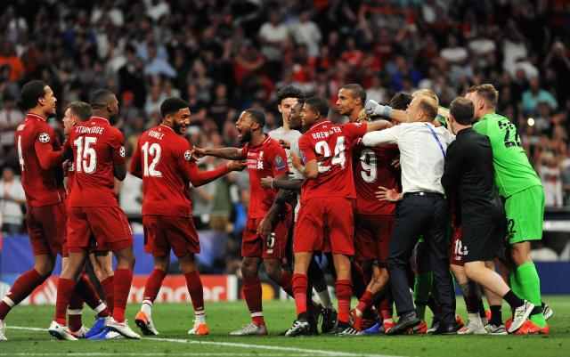 爆冷！广东狂输山西14分，进攻拉胯失误多，奎因首秀拉胯